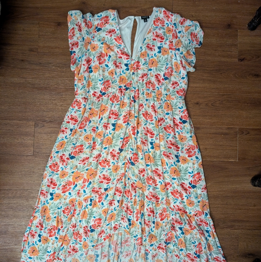 Torrid Ivory Floral Gauze Button Front Dress - Picture 2 of 7